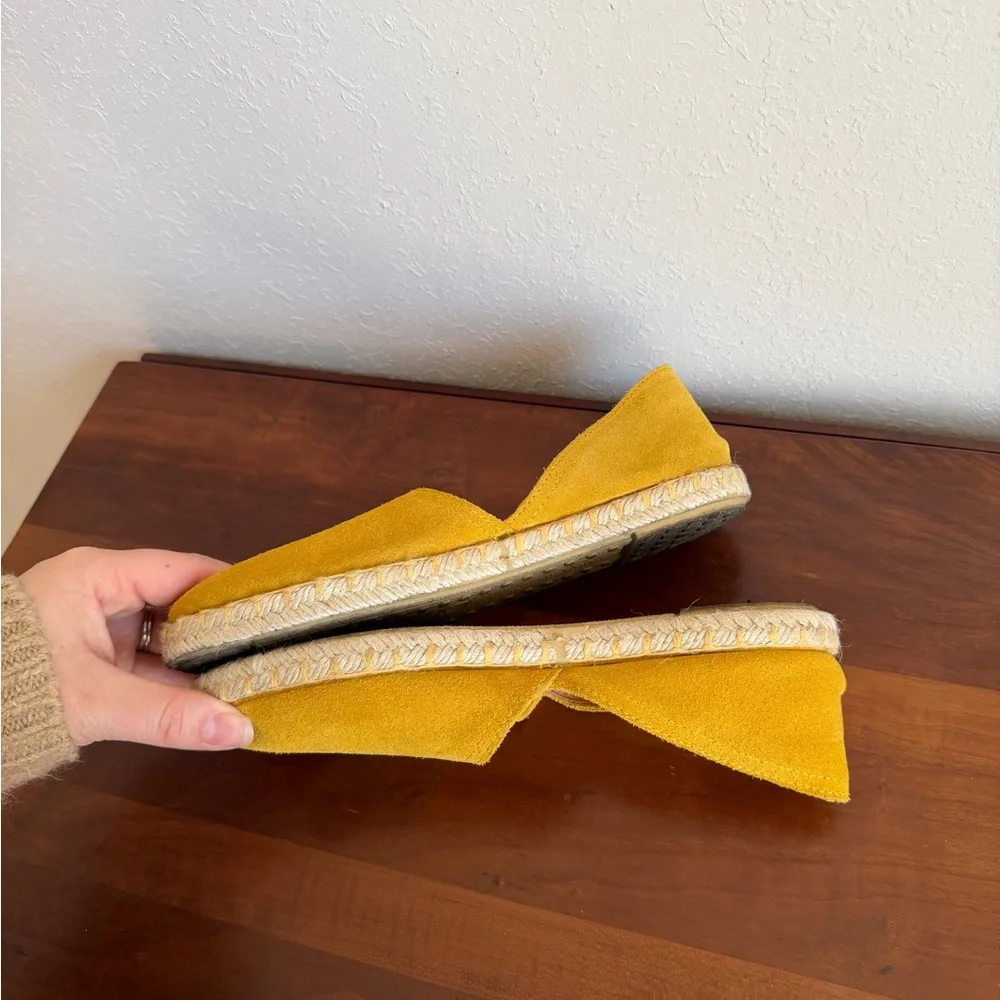 Miz Mooz Celestine Mustard Yellow Leather Espadrille Flats Womens 36 Casual